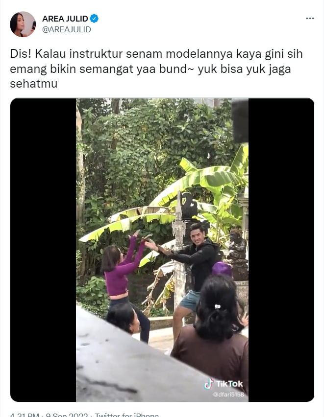 Video Andrew White Jadi Instruktur Senam Ibu-Ibu Viral, Begini Kehebohannya