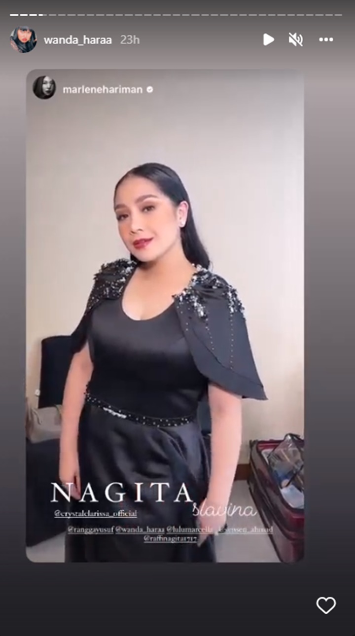 Cara Nagita Slavina Tutupi Aurat Saat Pose Bareng Istri Para \'Sultan\' Tuai Salut