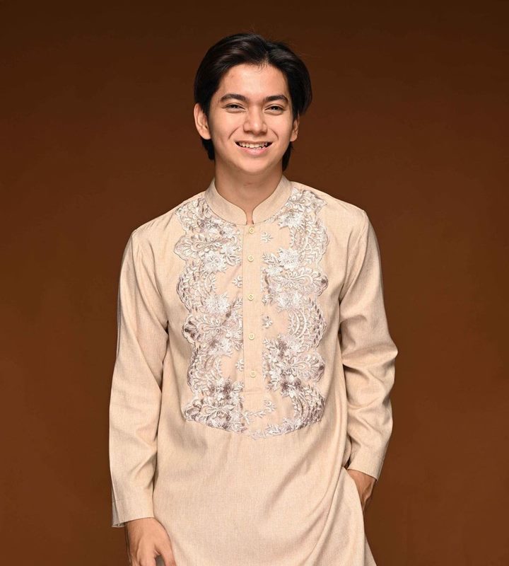 Ajil Ditto 