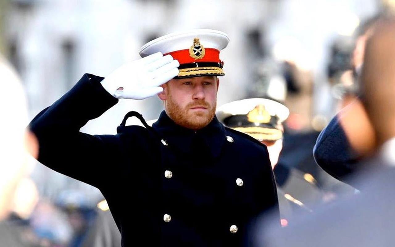 Terungkap Reaksi Bijak Prince Harry Tak Diizinkan Pakai Seragam Resmi Kerajaan Di Pemakaman Ratu