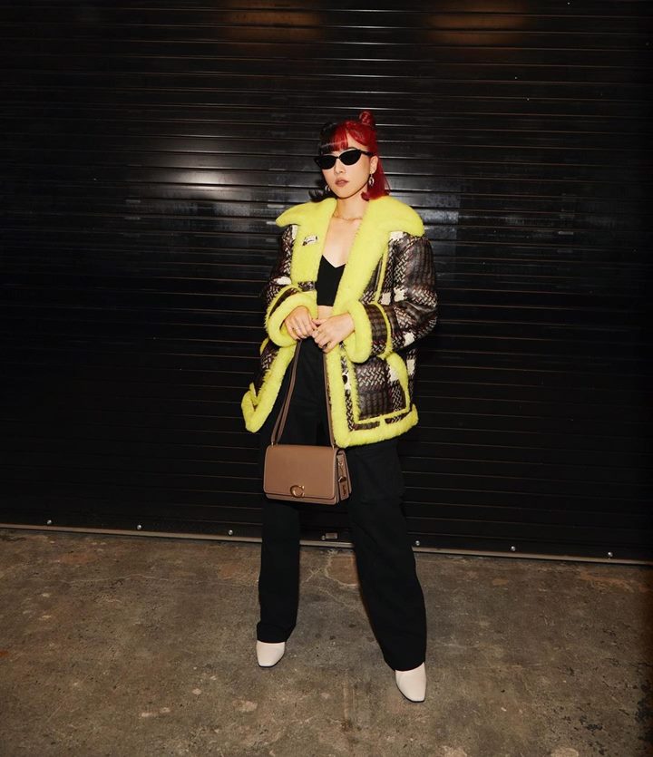 Coat Isyana dipuji Doja Cat