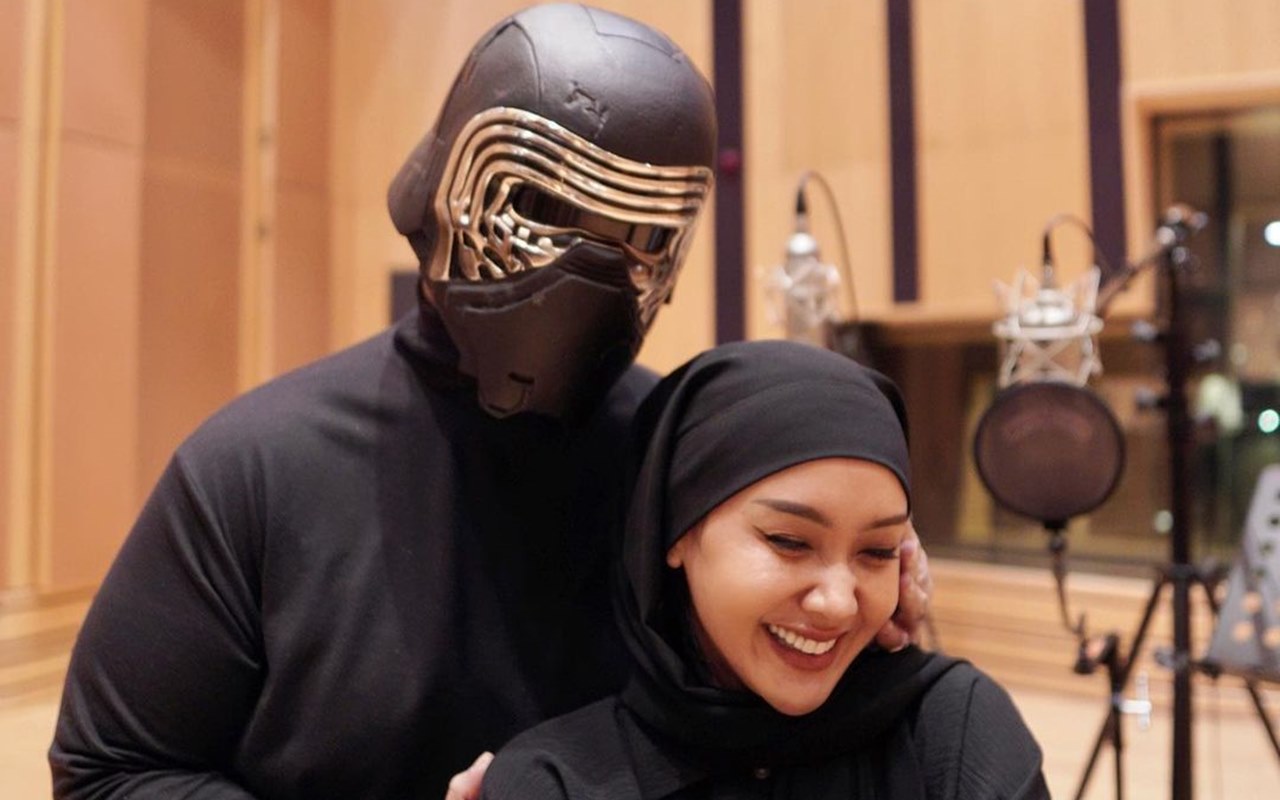 8 Potret Kebersamaan Cita Citata dan Didi Mahardika Sebelum Heboh Hoaks Nikah