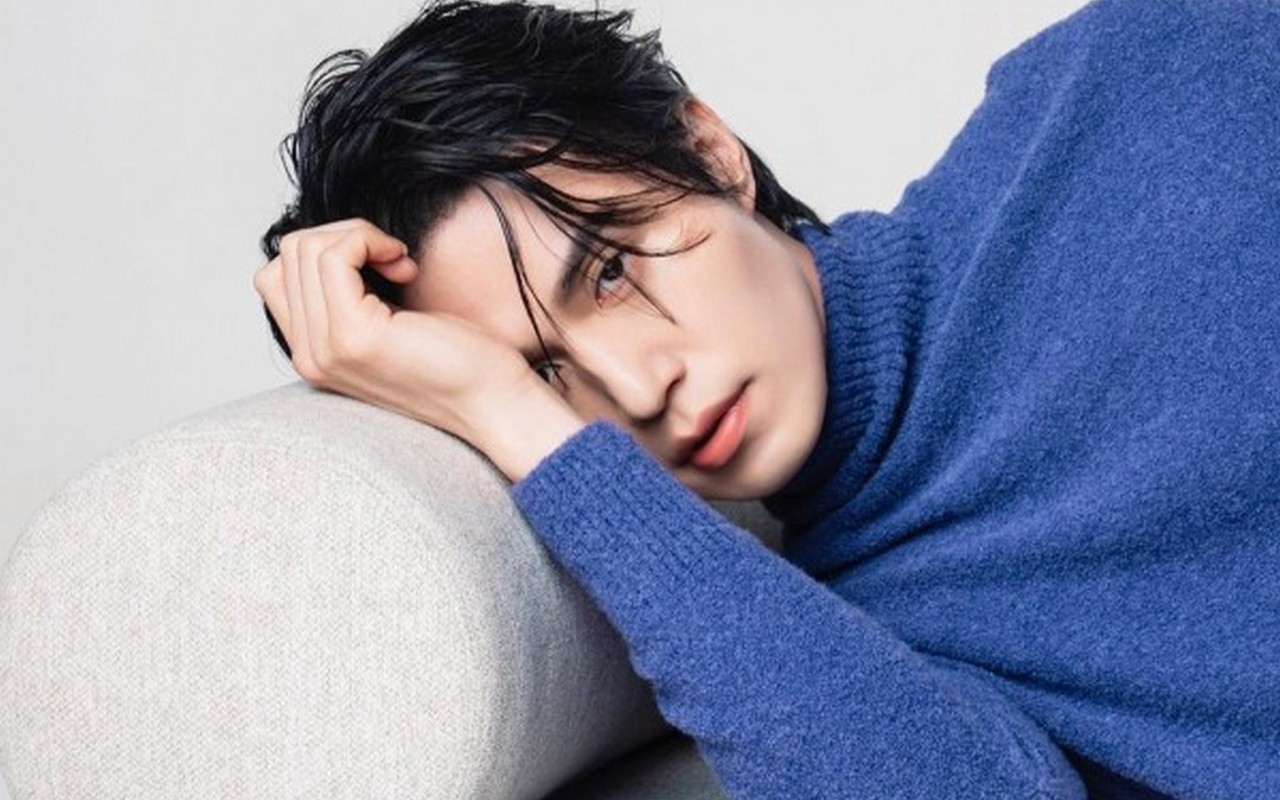 Lee Dong Wook Sukses Permalukan 'Fans' yang Kirim Pesan Kasar Kepadanya