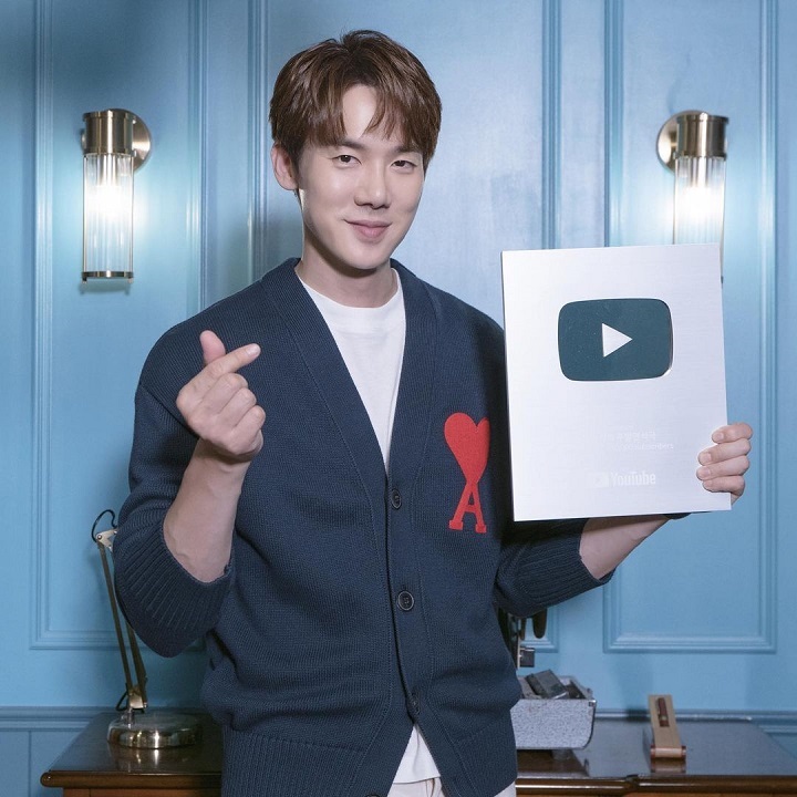 Aktif Jadi YouTuber