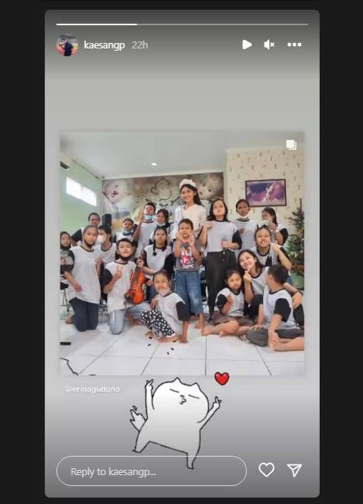 Luna Maya Tenteng Tas Seharga Rumah, Kaesang Pamer Erina Gudono Cantik Bermahkota - Topik Pagi