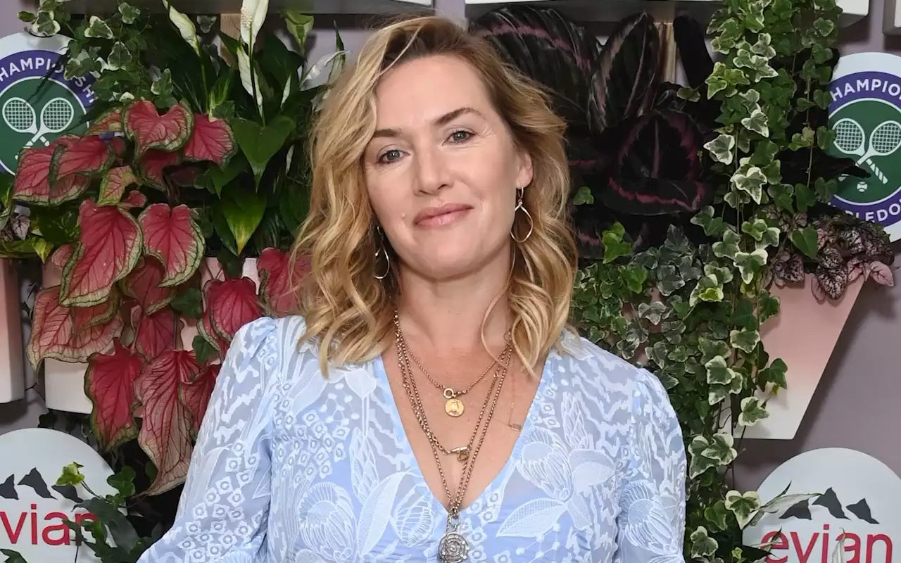 Kate Winslet Dilarikan ke Rumah Sakit Usai Terjatuh Saat Syuting