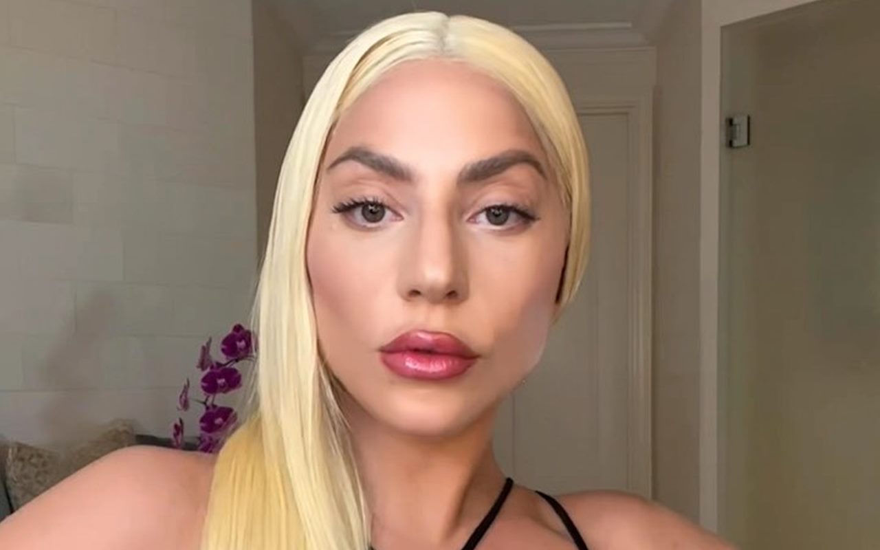 Tangis Lady Gaga Pecah, Minta Maaf ke Fans Usai Batalkan Konser Imbas Cuaca Buruk