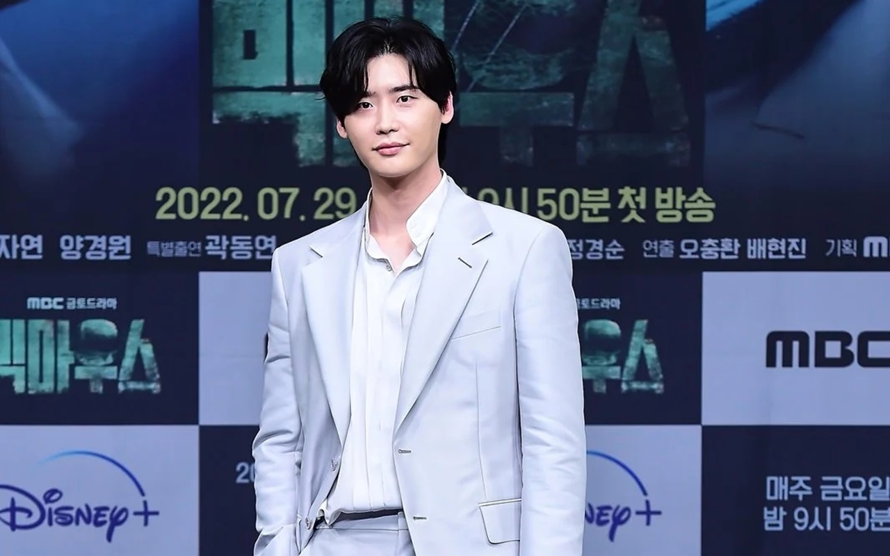 Lee Jong Suk Ungkap Arti 'Big Mouth' Hingga Bahas Akhir Episode Paling Berkesan