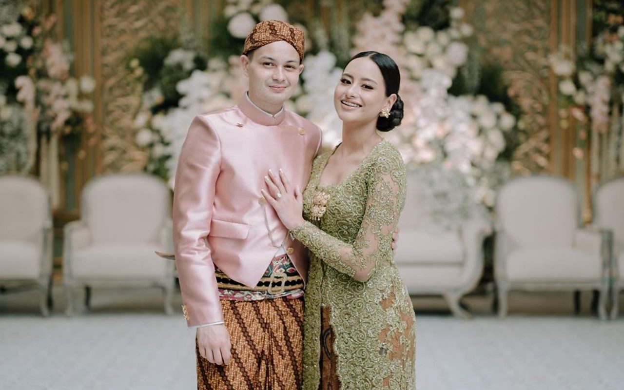 Adik Maudy Ayunda Akhirnya Bocorkan Foto-Foto Pernikahan, Momen Sungkem ke Mertua Disorot