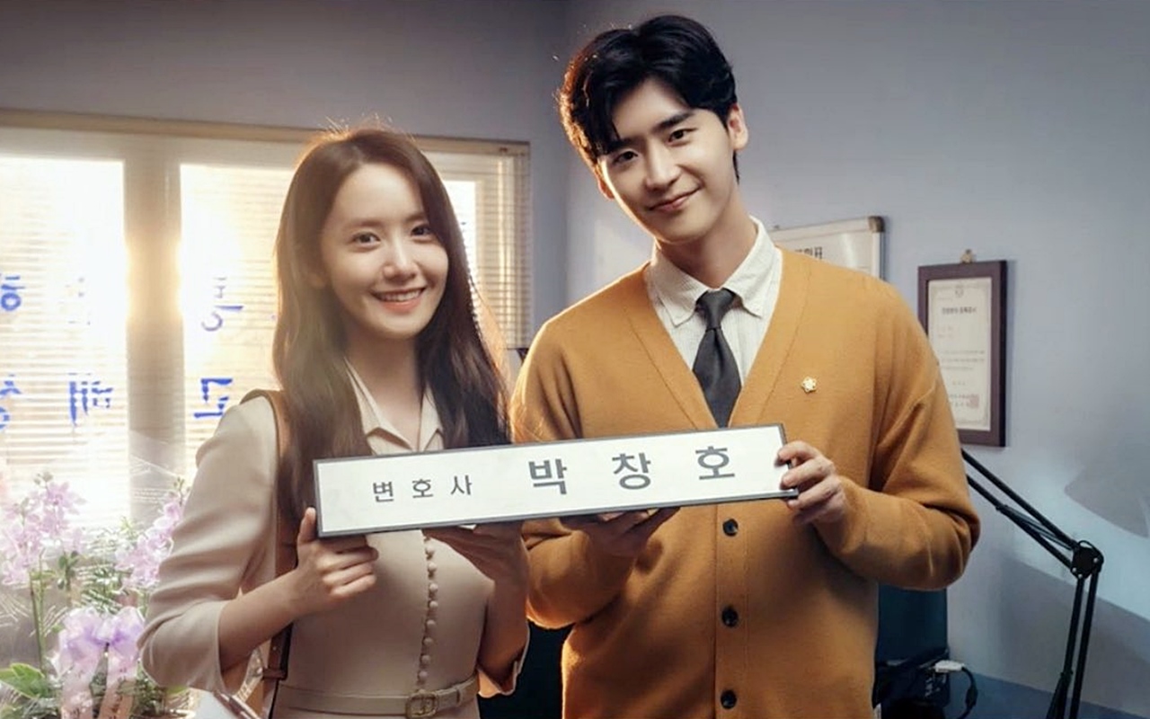 Yoona SNSD Blak-Blakan Merasa Bahagia Jadi Istri Lee Jong Suk di 'Big Mouth'