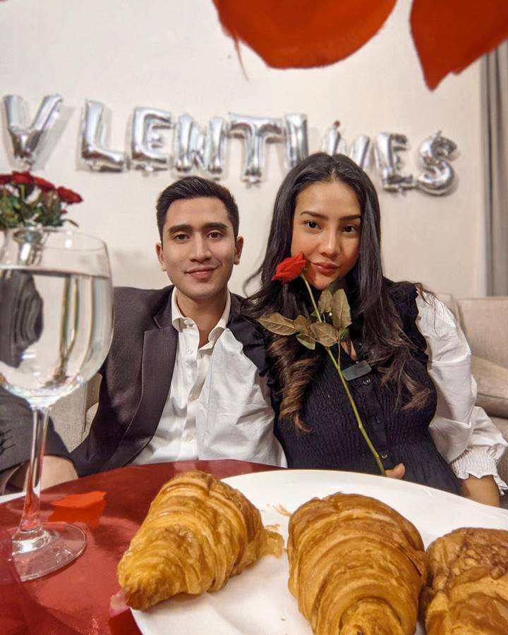 Valentine Bareng Anya Geraldine