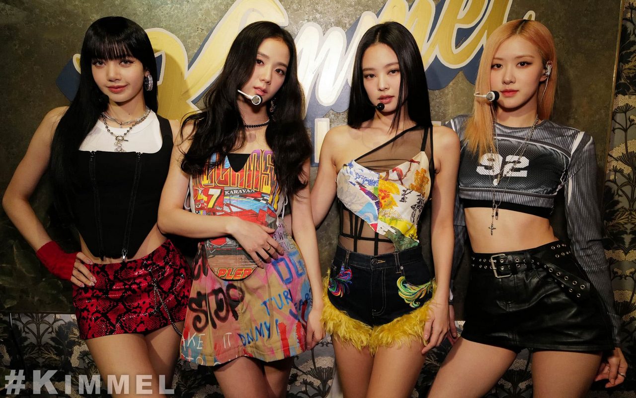 Jimmy Kimmel Tuai Kritikan Usai Dianggap Tak Sopan Terhadap Fans Kpop Saat Perkenalkan BLACKPINK