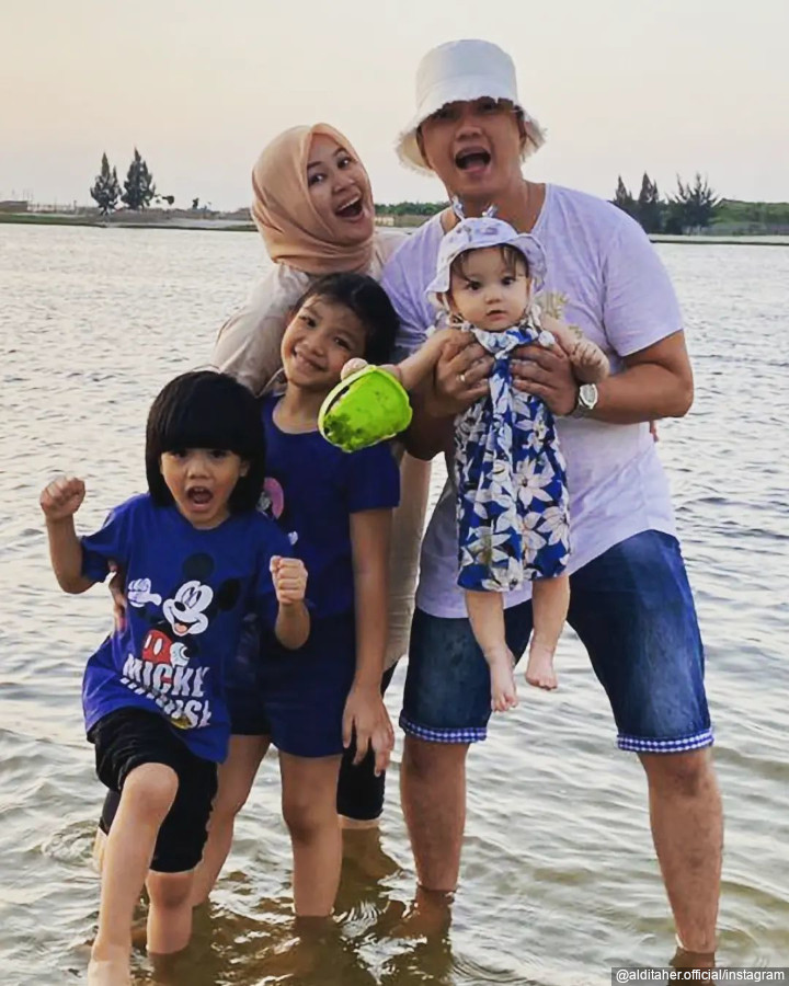 Liburan ke Pantai