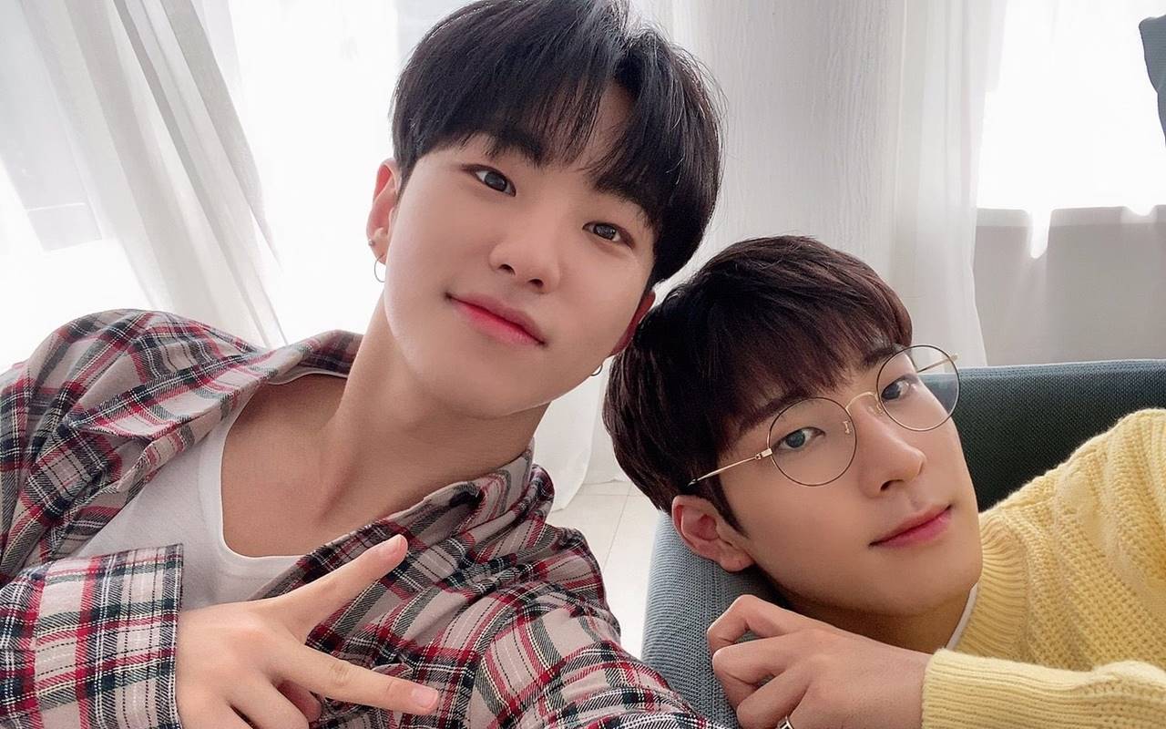 Selfie Berdua, Hoshi dan Wonwoo SEVENTEEN Laporan Dalam Perjalanan ke Jakarta