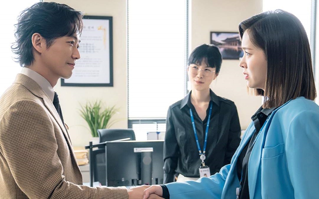 Nam Goong Min dan Kim Ji Eun Reuni Beda Rasa, Ini 4 Poin Penting 'One Dollar Lawyer'