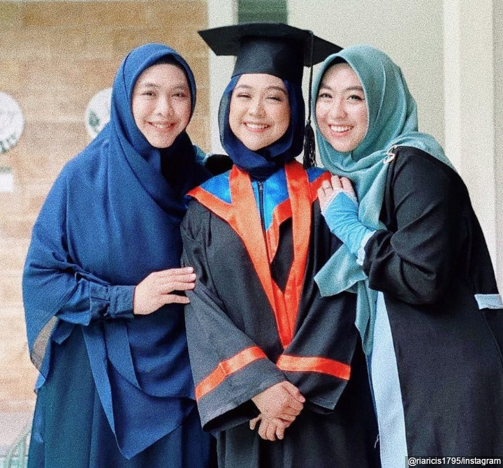 Potret Saat Wisuda