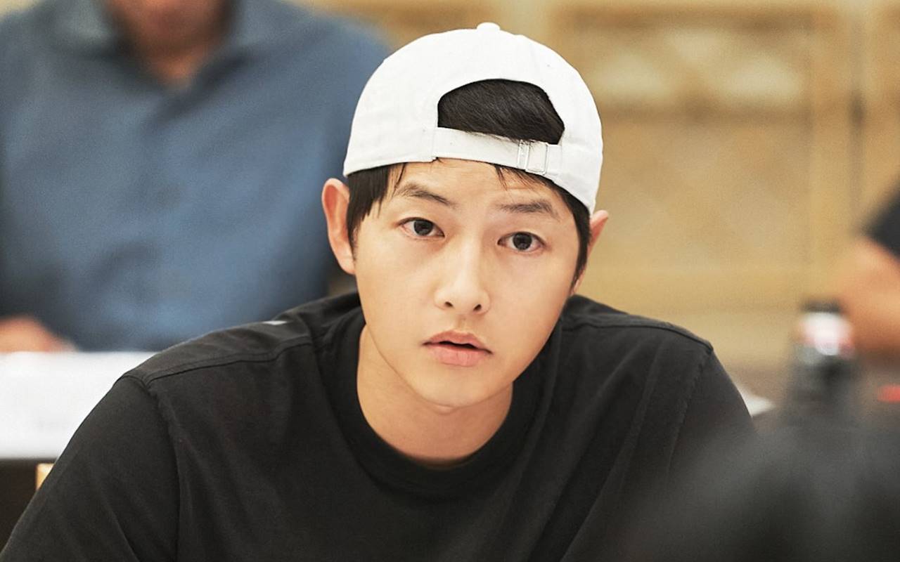 Bakal Tunjukkan Sisi Baru, Song Joong Ki Ngaku Sangat Tersentuh Bintangi Film 'Hwaran'