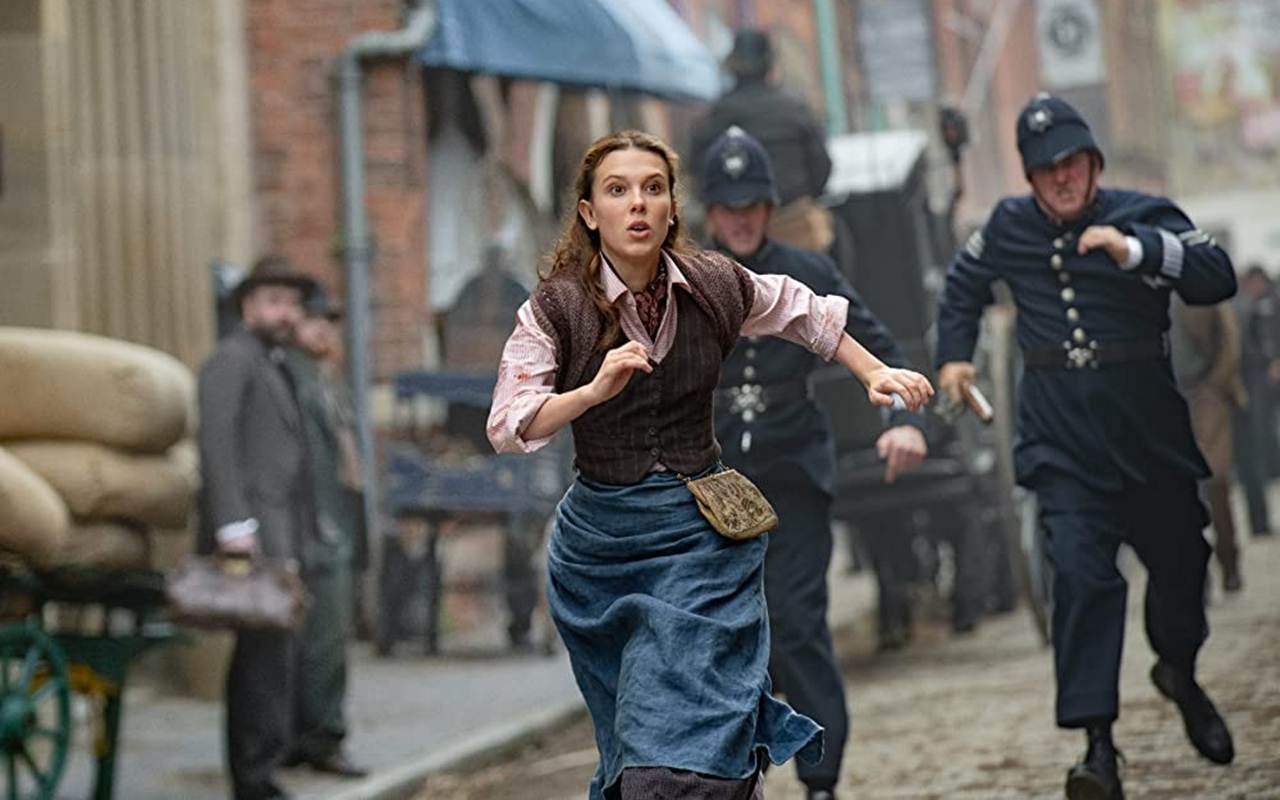 Millie Bobby Brown dan Henry Cavill Kembali Dihadapkan Misteri Baru di Trailer 'Enola Homes 2'