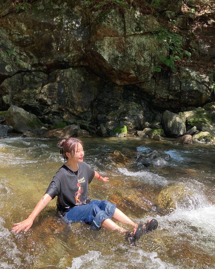 <i>Happy</i> Kunjungi Air Terjun