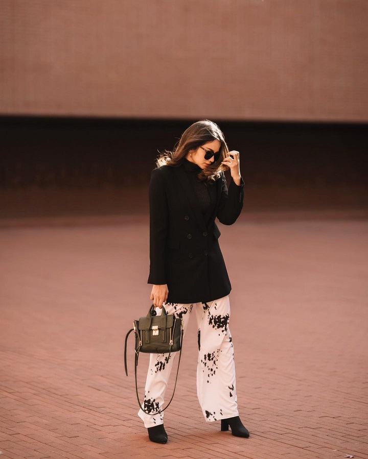 Style Monokrom Liburan ke Seoul