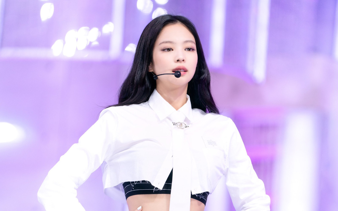 Jennie BLACKPINK Belikan Manajer iPhone, Sikap Baik Tuai Tanggapan Begini