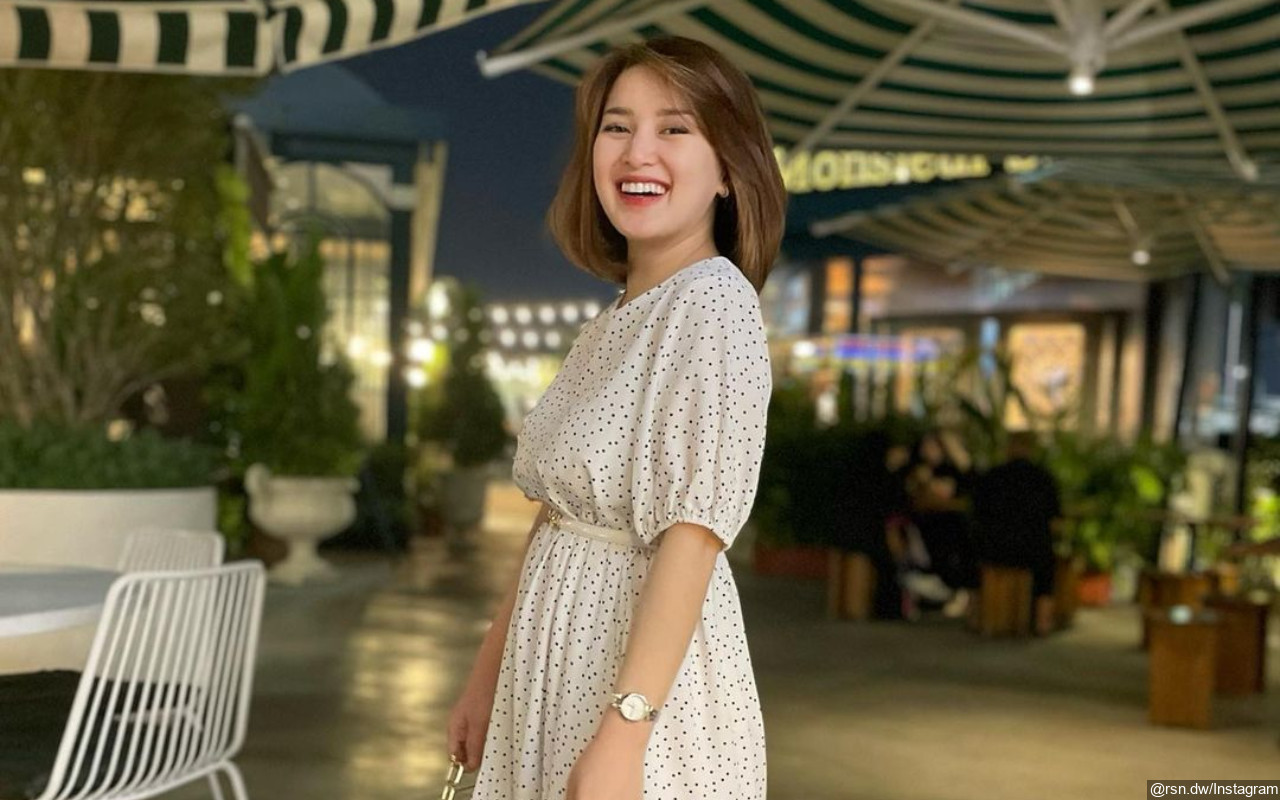 Pajang Foto Selfie, Wajah Cantik Rosiana Dewi Dipuji Mirip Adhisty Zara Hingga Song Hye Kyo