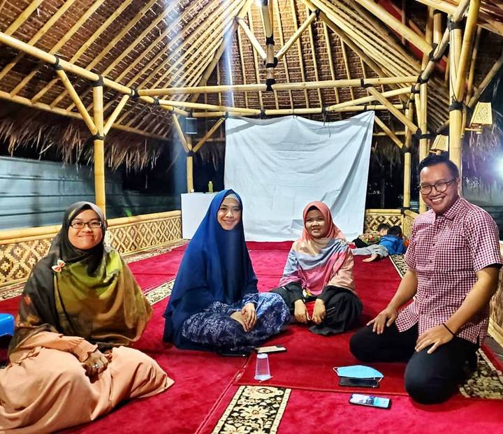 Oki Setiana Dewi