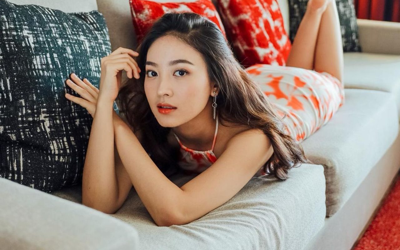 Natasha Wilona Tampil Beda Seraya Kenakan Lipstik Nuansa Bold: Cocok Nggak?