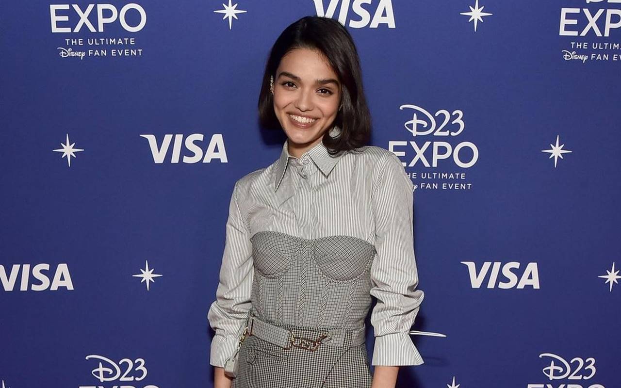 Rachel Zegler Ungkap Sempat Derita Kanker Payudara Saat Usia 19 Tahun
