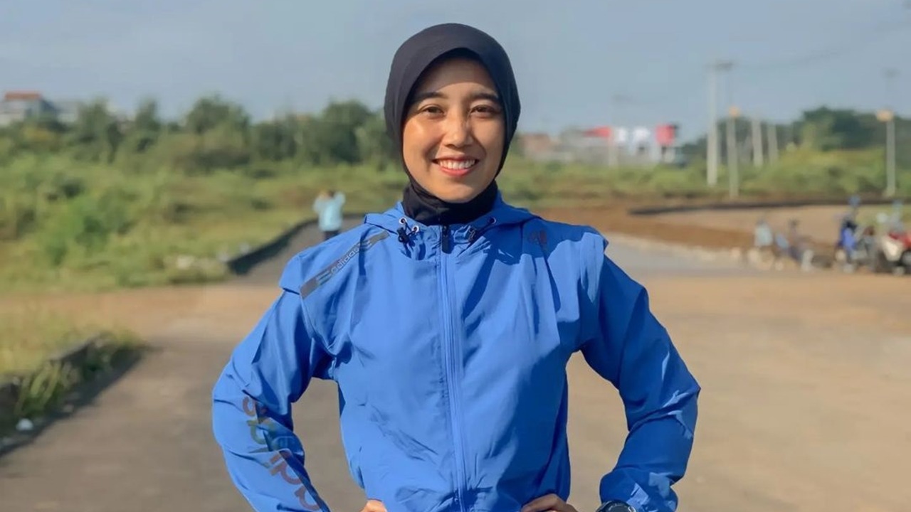 Membantu Membentuk Abs dan Postur Tubuh