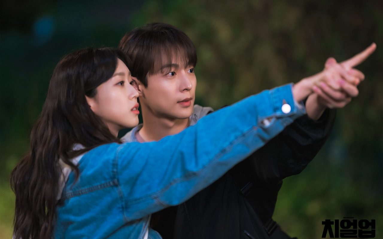 Benih Cinta Mulai Tumbuh, Han Ji Hyun-Bae In Hyuk Pamer Chemistry Apik di 'Cheer Up'