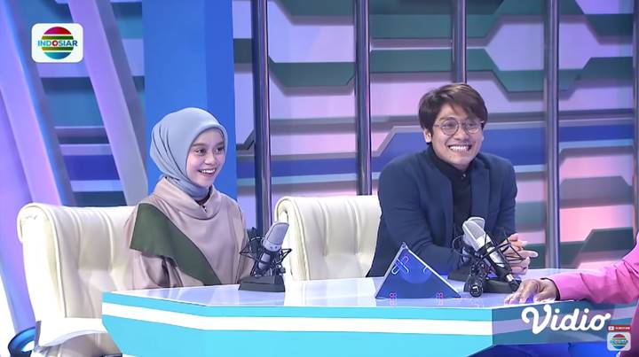 Bertemu Lewat Acara Televisi