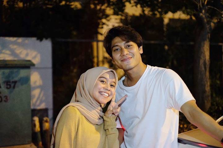 Sudah Akrab dengan Keluarga Masing-Masing