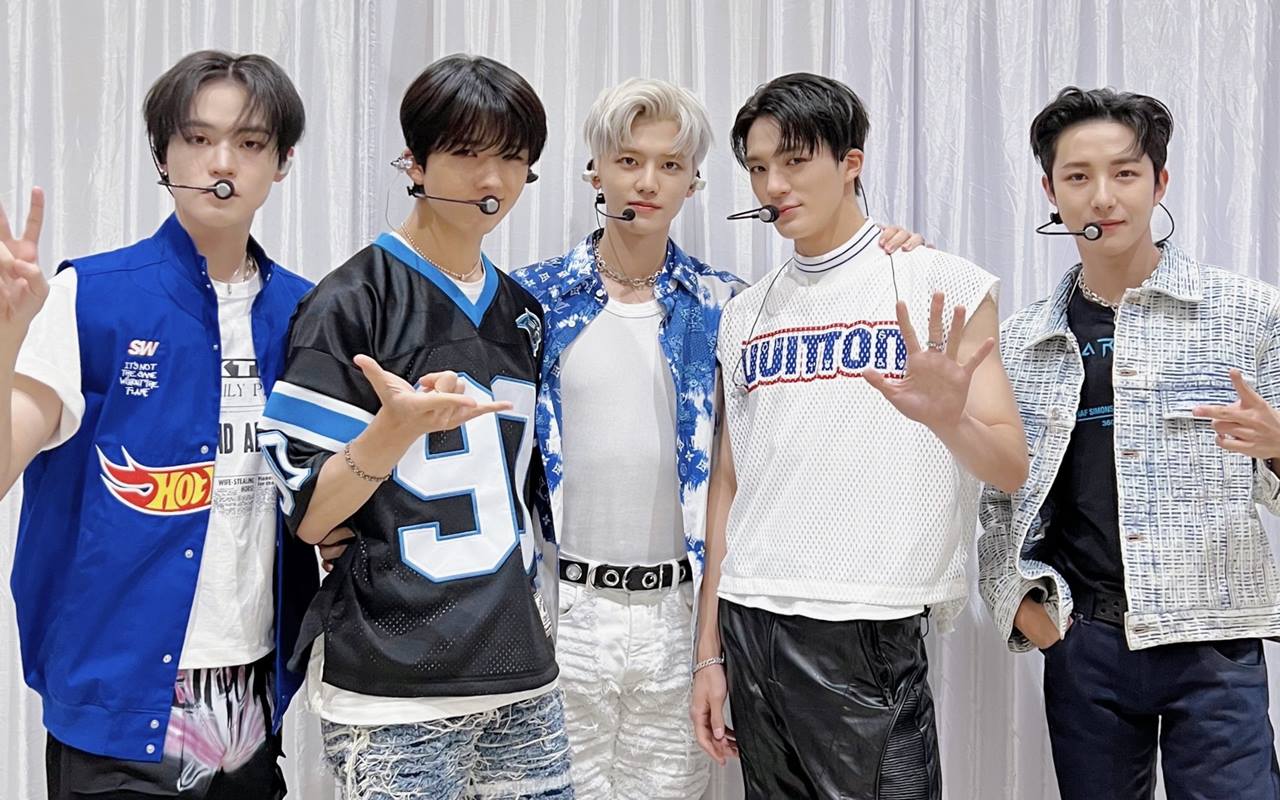 NCT Dream OOTD Anak Kuliahan Balik Korea, Renjun 'Mager' Ganti Baju dari Citayam Fashion Week