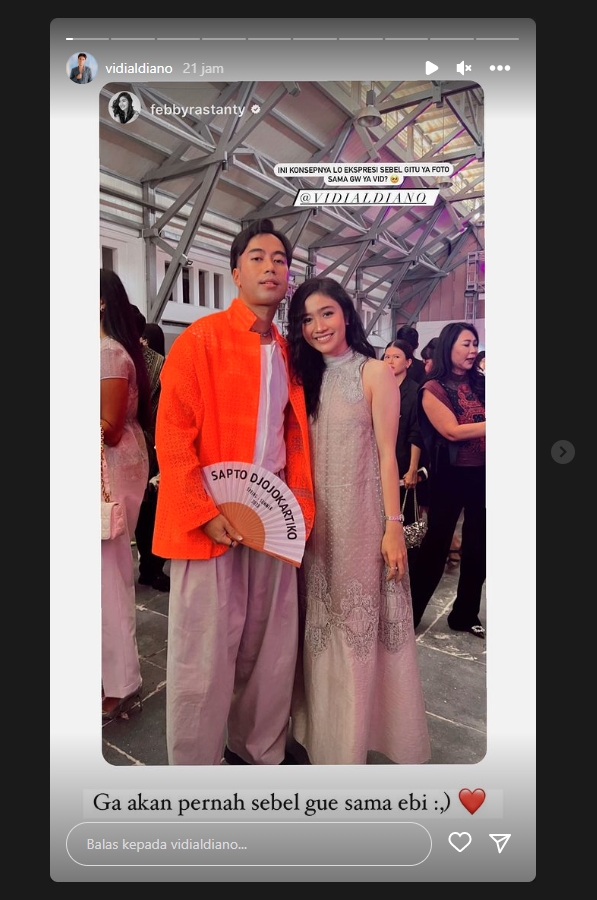 Vidi Aldiano Beri Pembelaan Usai Dikira Sebal Saat Foto Bareng Febby Rastanty