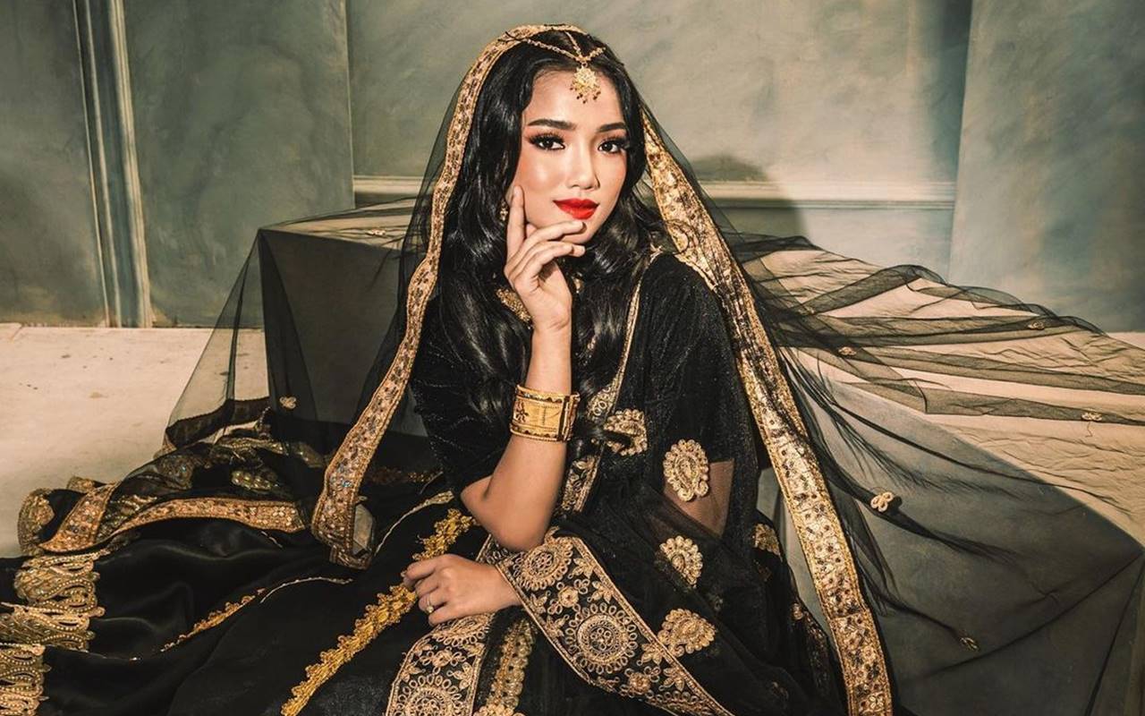 Fuji An Cantik Bak Boneka India, Aura Wajah Princess Bollywood Bikin Pangling