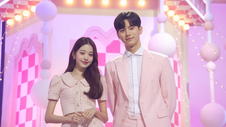 Baju Senada Warna Pink
