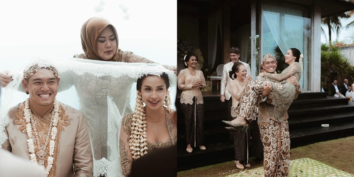 Kedua Mempelai Yang Berbahagia