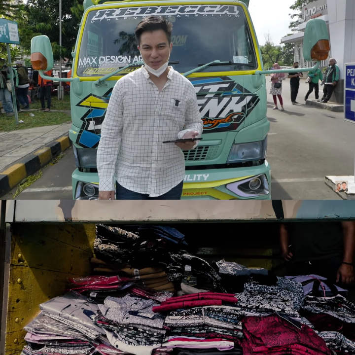 Borong Baju untuk Korban Banjir