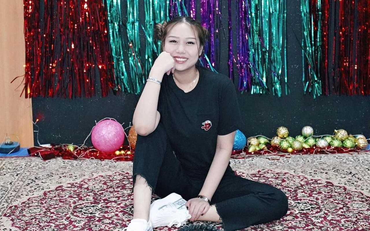 Tampak Simpel, Harga Kalung Lamaran Sisca Kohl yang Mirip dengan Jisoo BLACKPINK Bikin Syok