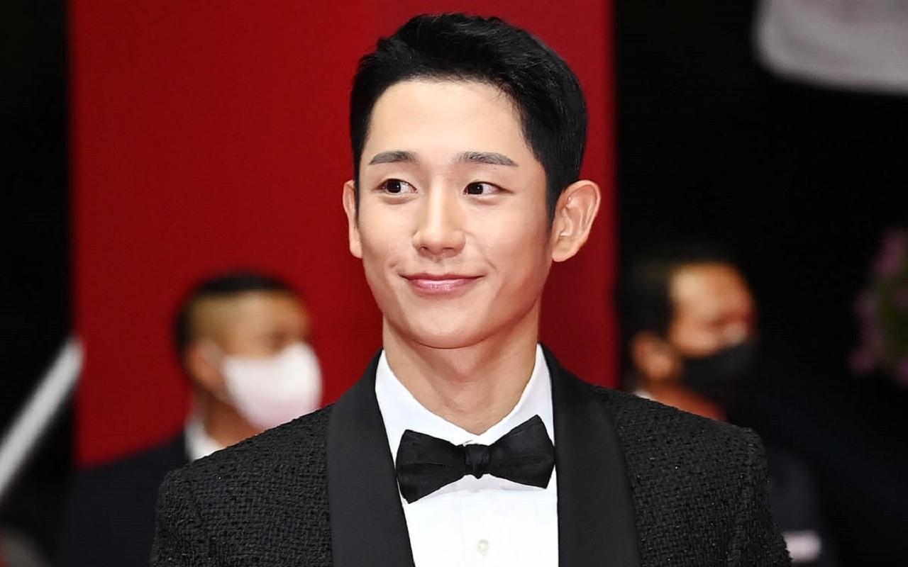 Diadaptasi dari Webtoon, Jung Hae In Sebut 'Connect' Versi Drama Lebih Berwarna