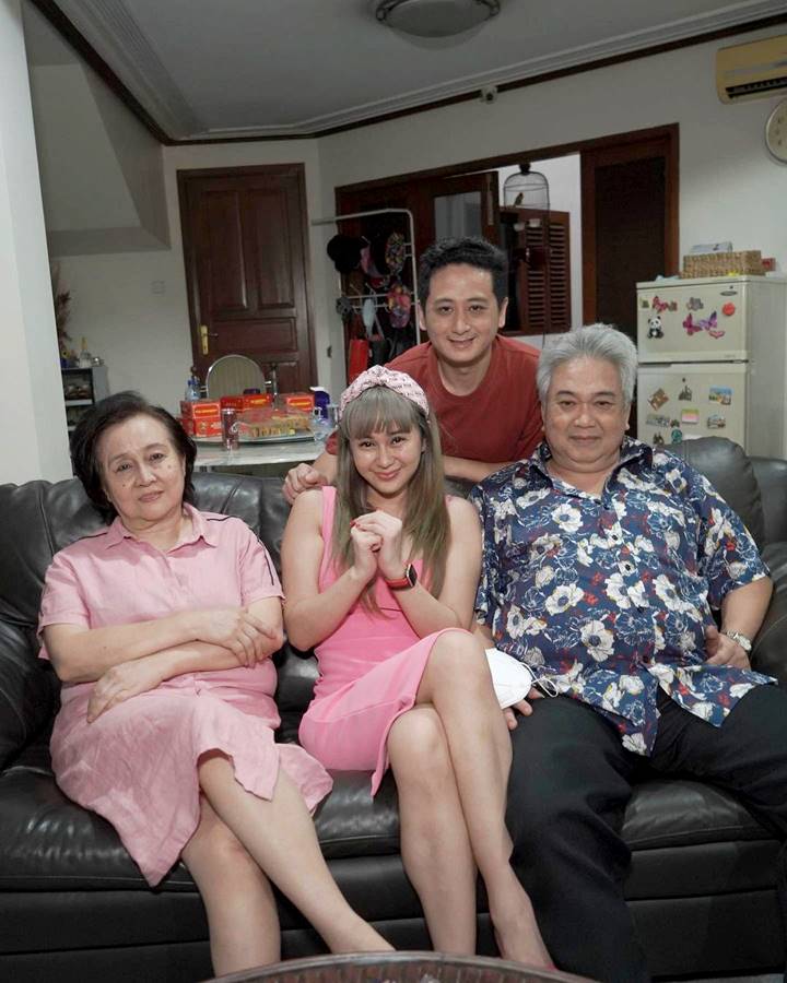 Kenangan Rayakan Imlek