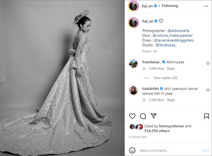 Fuji An Bikin Fans Ramai Foto Pakai Gaun Hingga Mahkota, Kakak: Akhirnya