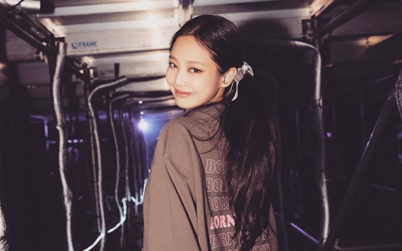 Jennie Hampir Cuma Pakai Underwear di Konser BLACKPINK jika Tiru Gaya Model