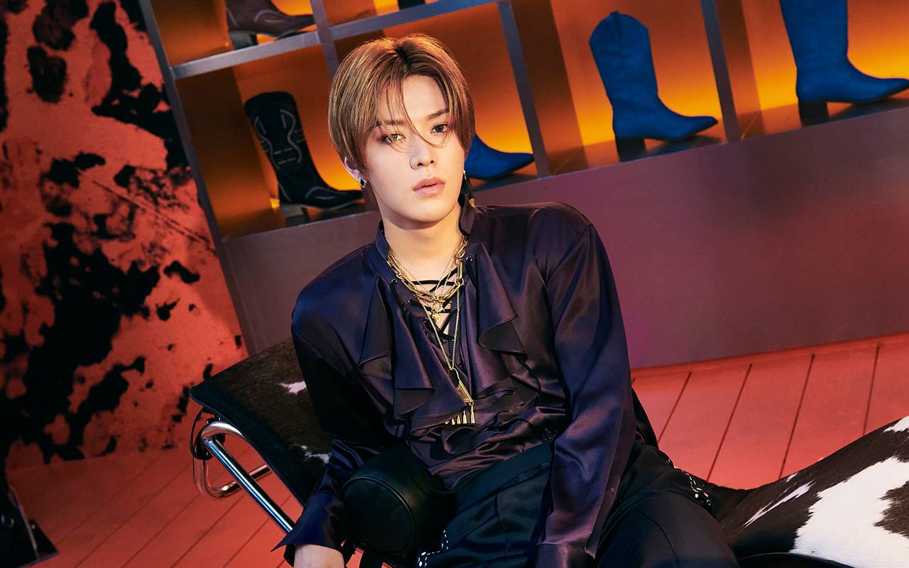 Serba-serbi Tragedi Sepatu Yuta Melayang di Konser NCT 127