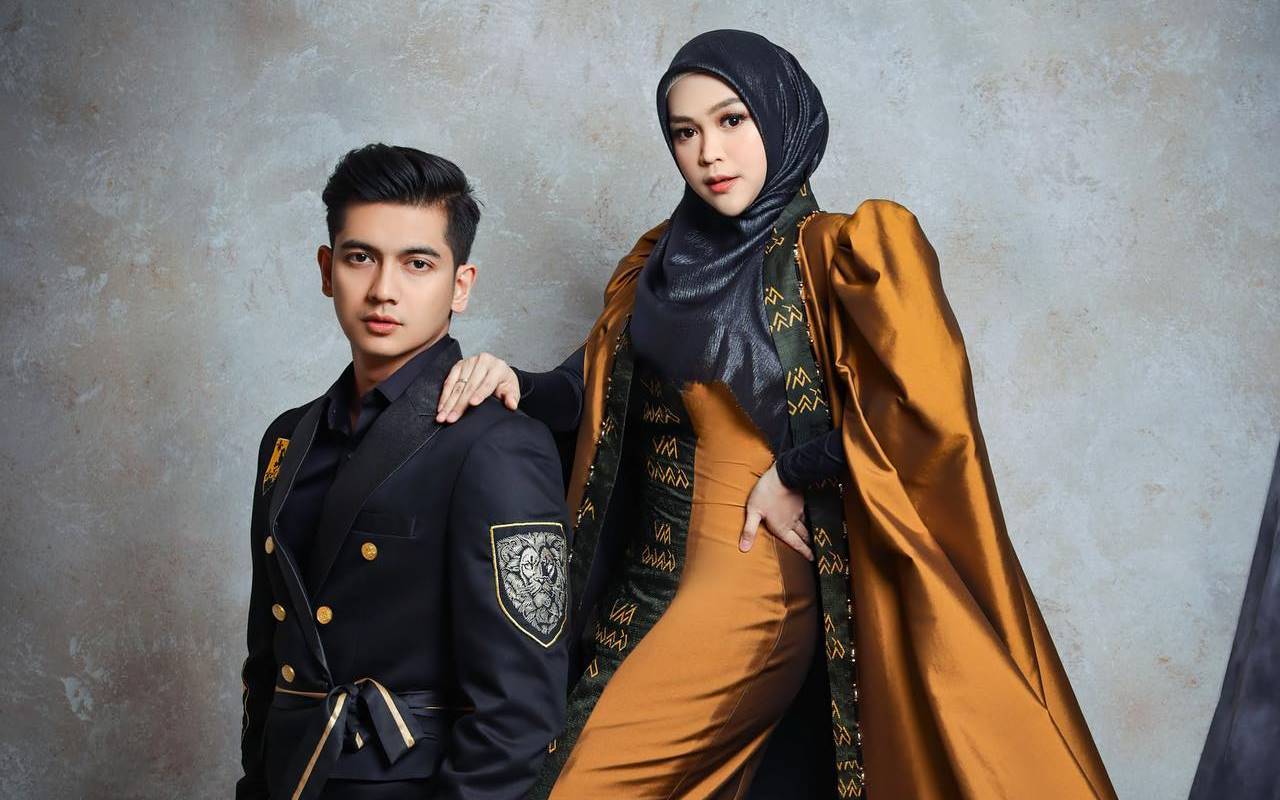 Ria Ricis Pilih Cara Komunikasi Lain dengan Teuku Ryan Saat WA Error, Berujung Romantis