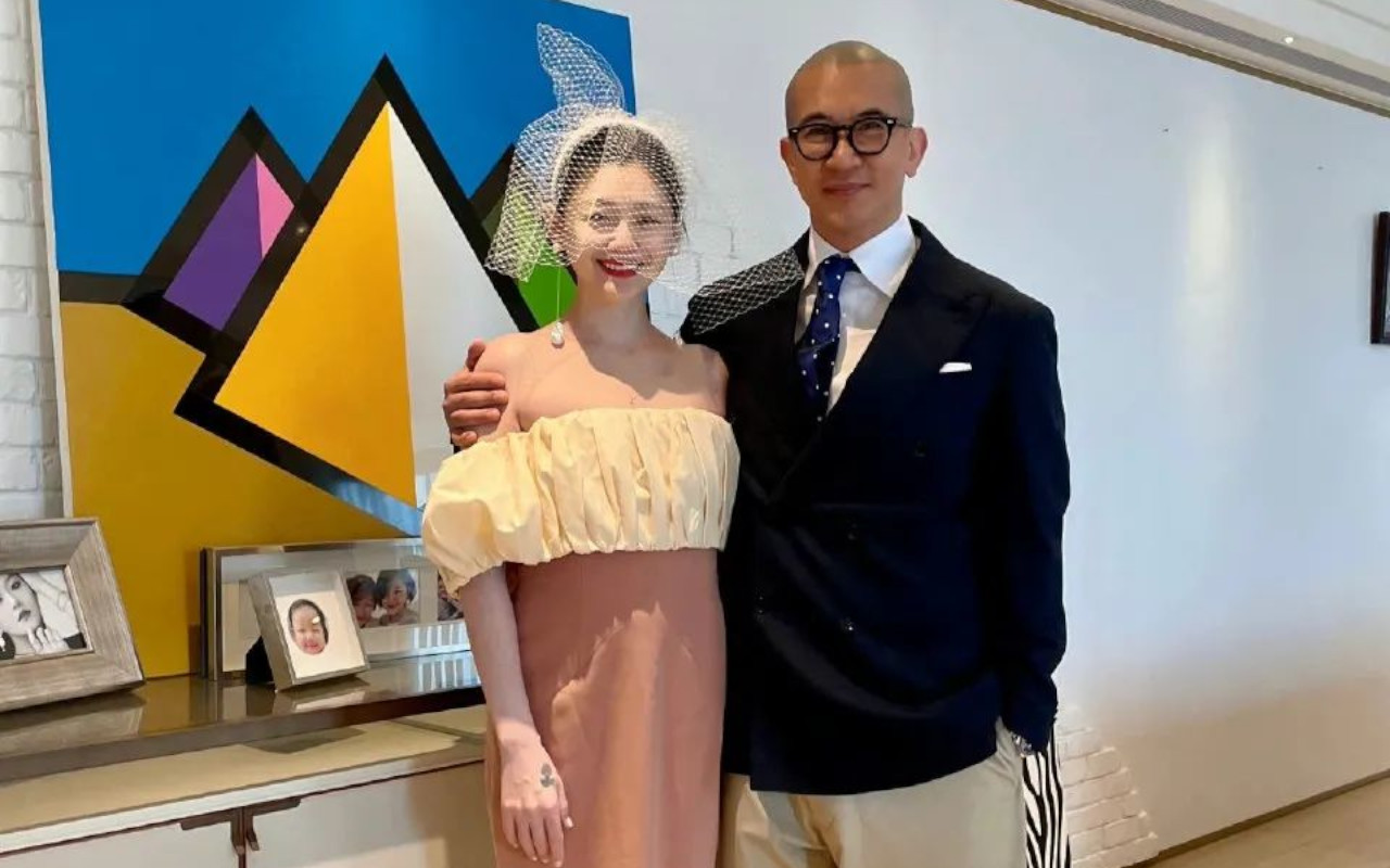 Rumah Tangga Barbie Hsu dan DJ Koo Diramal Bakal Hancur dalam Empat Tahun