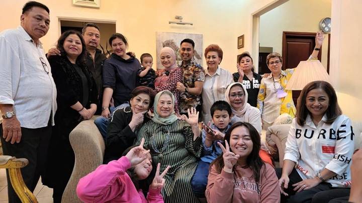 Bersama Keluarga Besar