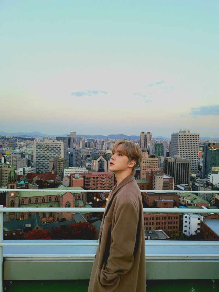 Visual Bikin <i>Speechless</i>
