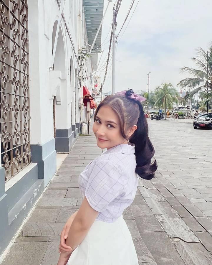 Prilly Latuconsina